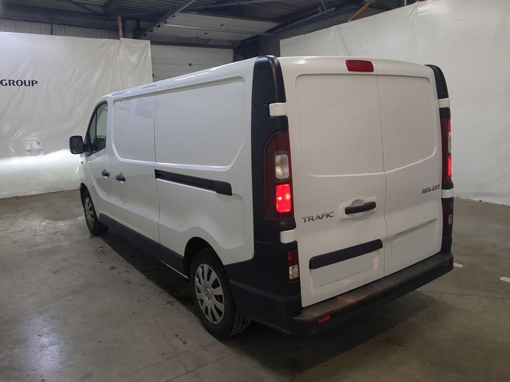 RENAULT TRAFIC L2H1 FG 1300 2.0DCI 120CV DOBLE PUERTA LATERAL +NAVI