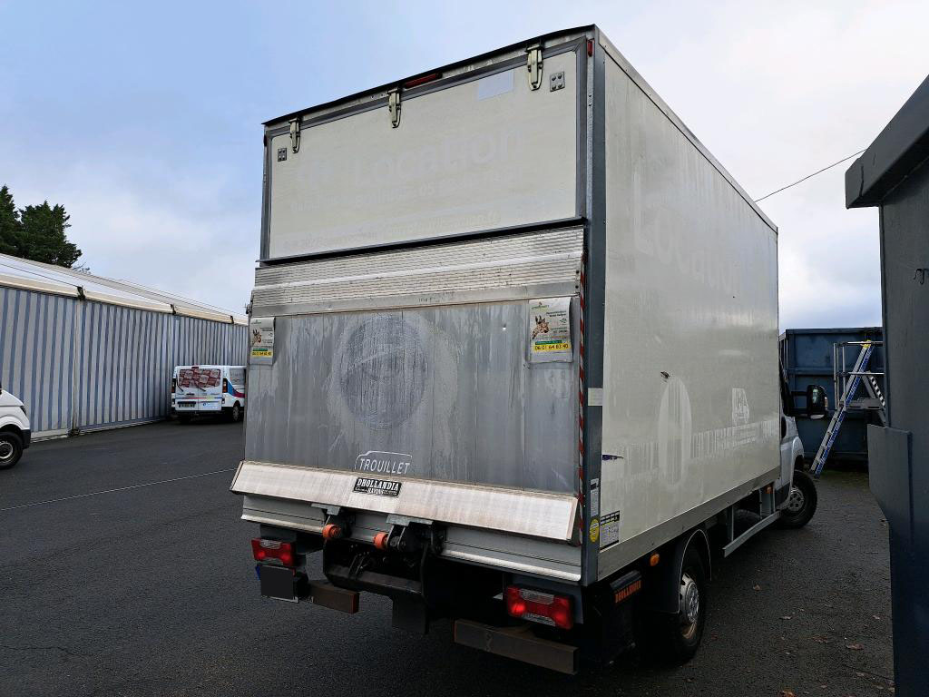 FIAT DUCATO CARROZADA CON PLATAFORMA 2.3MULTIJET 130CV