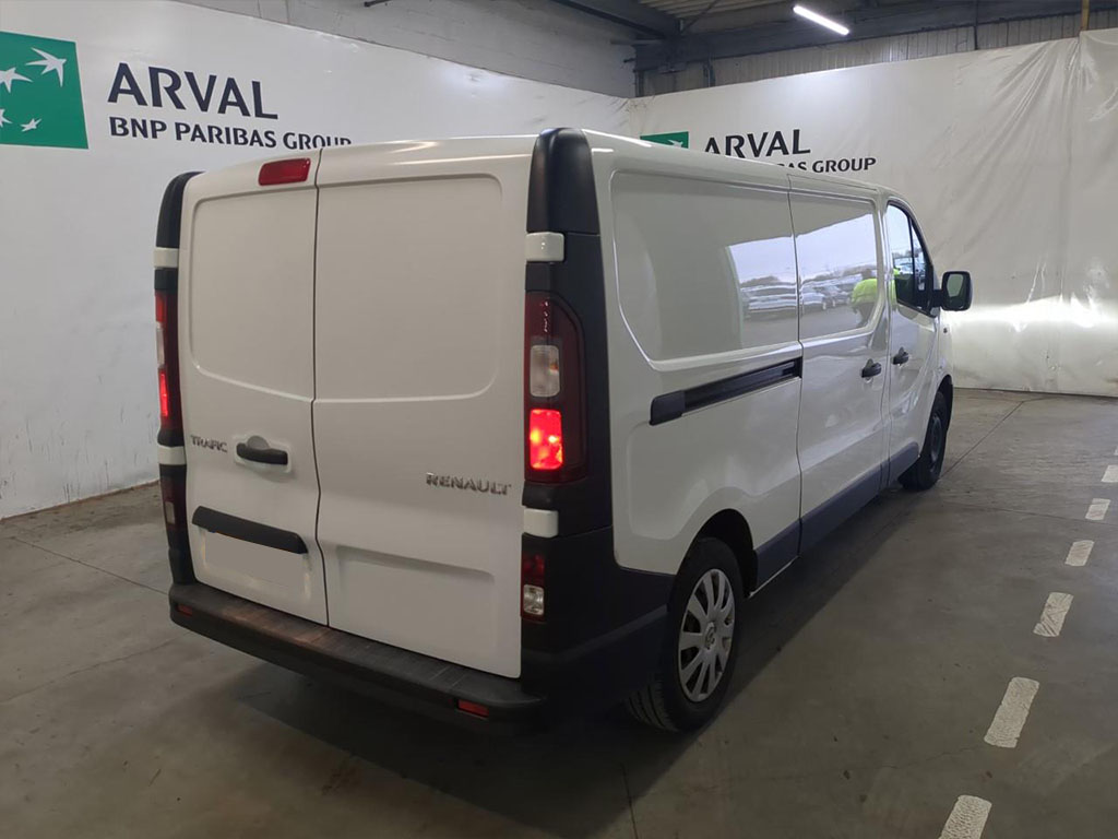 RENAULT TRAFIC L2H1 FG 1300 2.0DCI 120CV DOBLE PUERTA LATERAL +NAVI