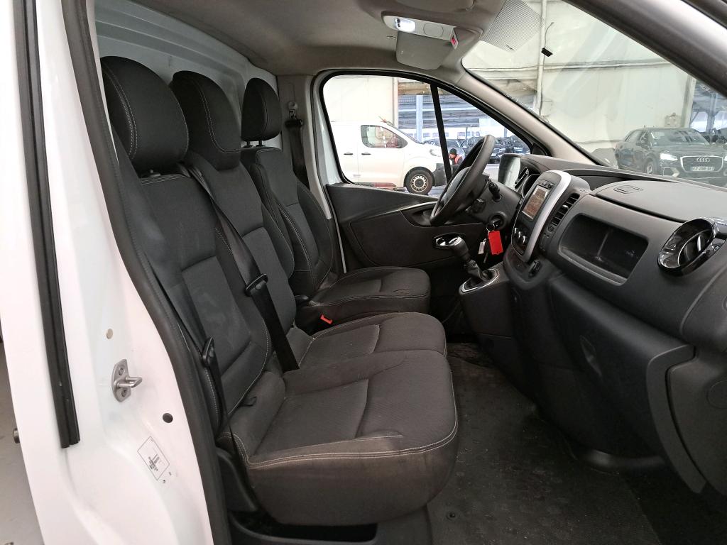RENAULT TRAFIC L2H1 FG 1300 2.0DCI 120CV DOBLE PUERTA LATERAL +NAVI