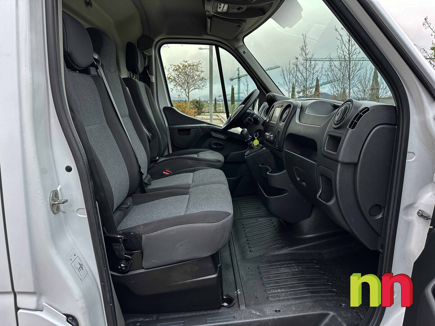 RENAULT MASTER L2H2 FG33 2.3dCi 130CV +NAVI