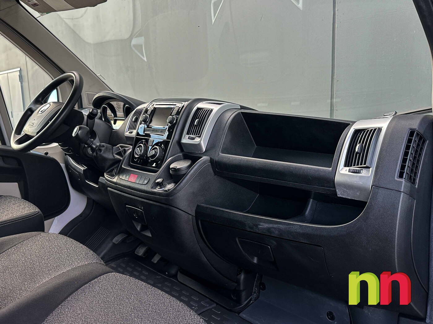 FIAT DUCATO CARROZADA CON PLATAFORMA 2.3MULTIJET 130CV +NAVI