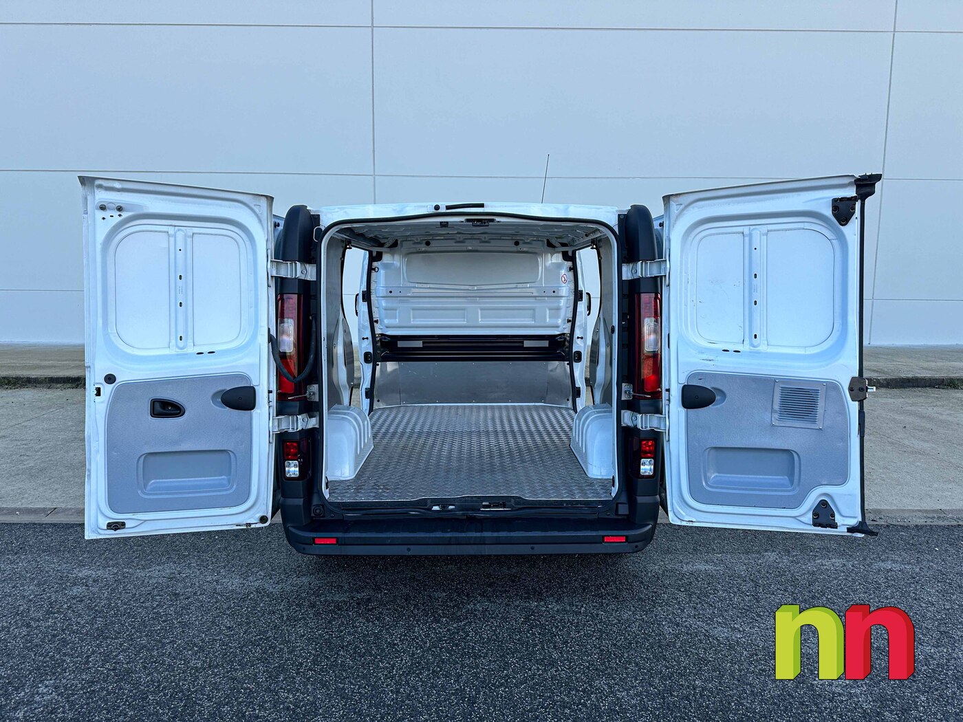 RENAULT TRAFIC L1H1 FG1000 1.6DCI 120CV DOBLE PUERTA LATERAL