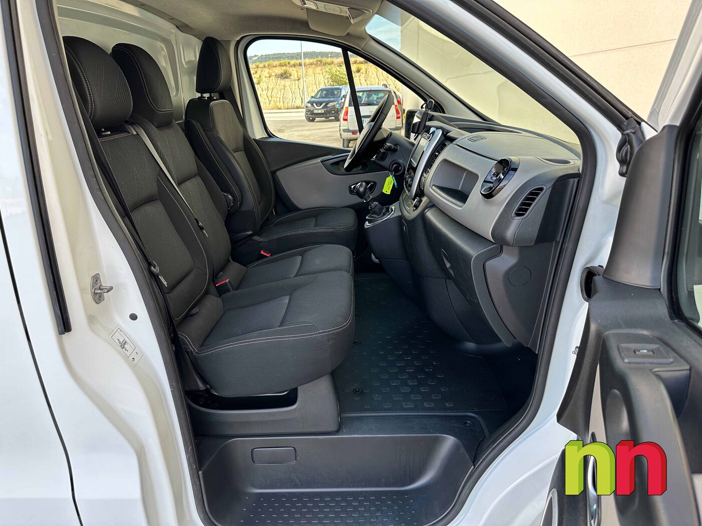 RENAULT TRAFIC L1H1 FG 1200 1.6DCI 120CV +NAVI