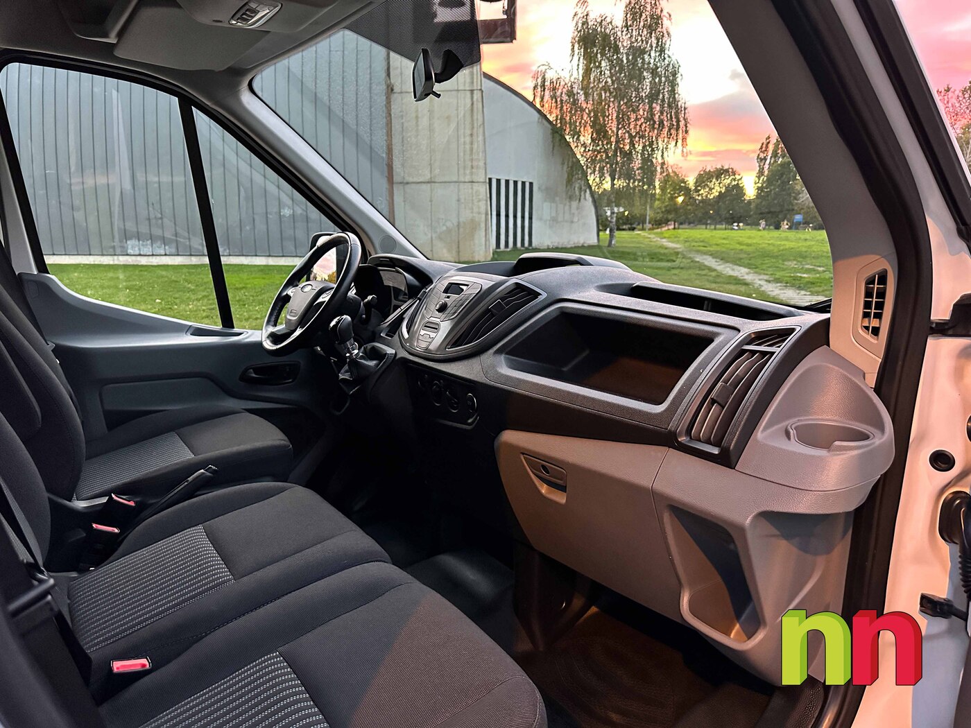 FORD TRANSIT CARROZADA CON PLATAFORMA T 350 L4 TREND 2.0 L ECOB 130CV