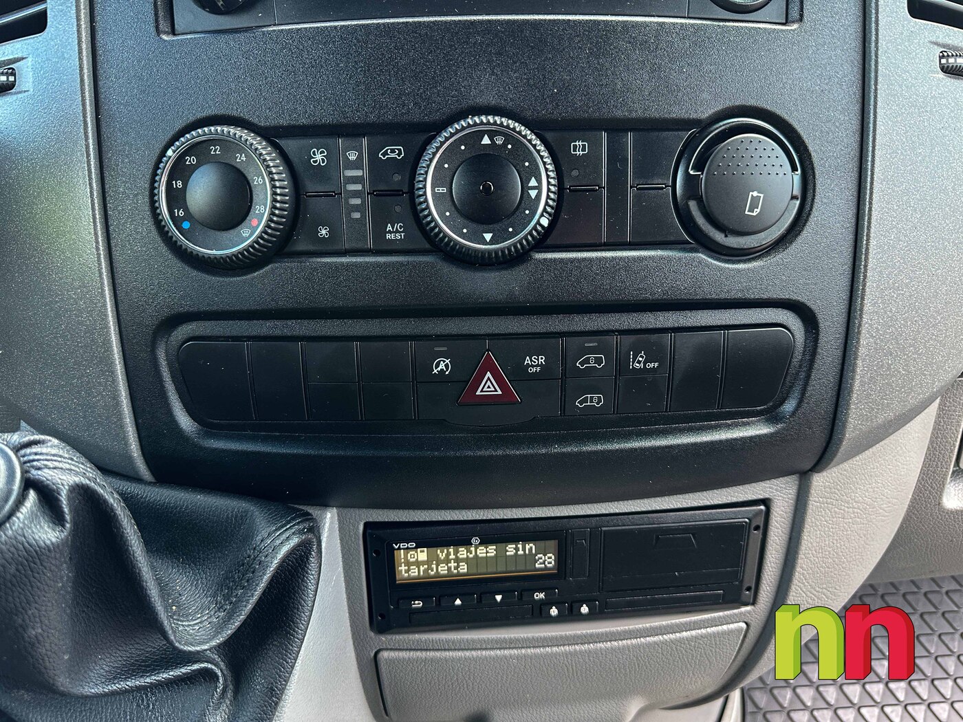 VOLKSWAGEN CRAFTER L4H2 FG50 2.0TDI 163CV DOBLE RUEDA TRASERA (carga util aprox. 2,414kg)