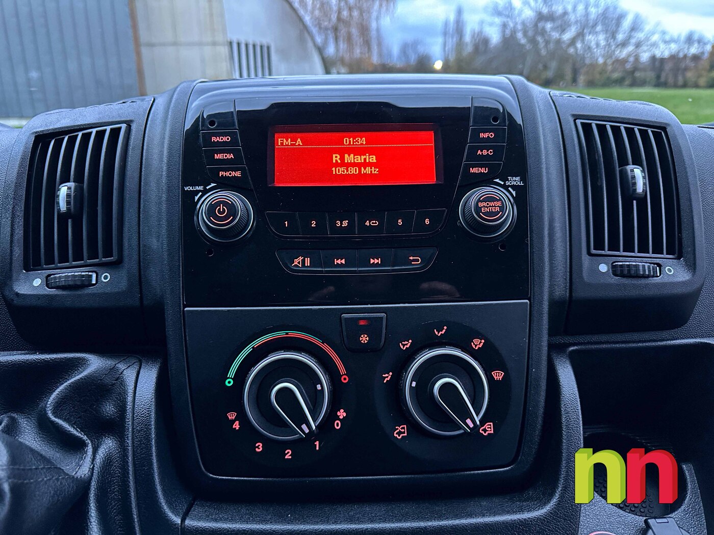 PEUGEOT BOXER 7 PLAZAS L2H2 FG3350 2.2HDi 130CV