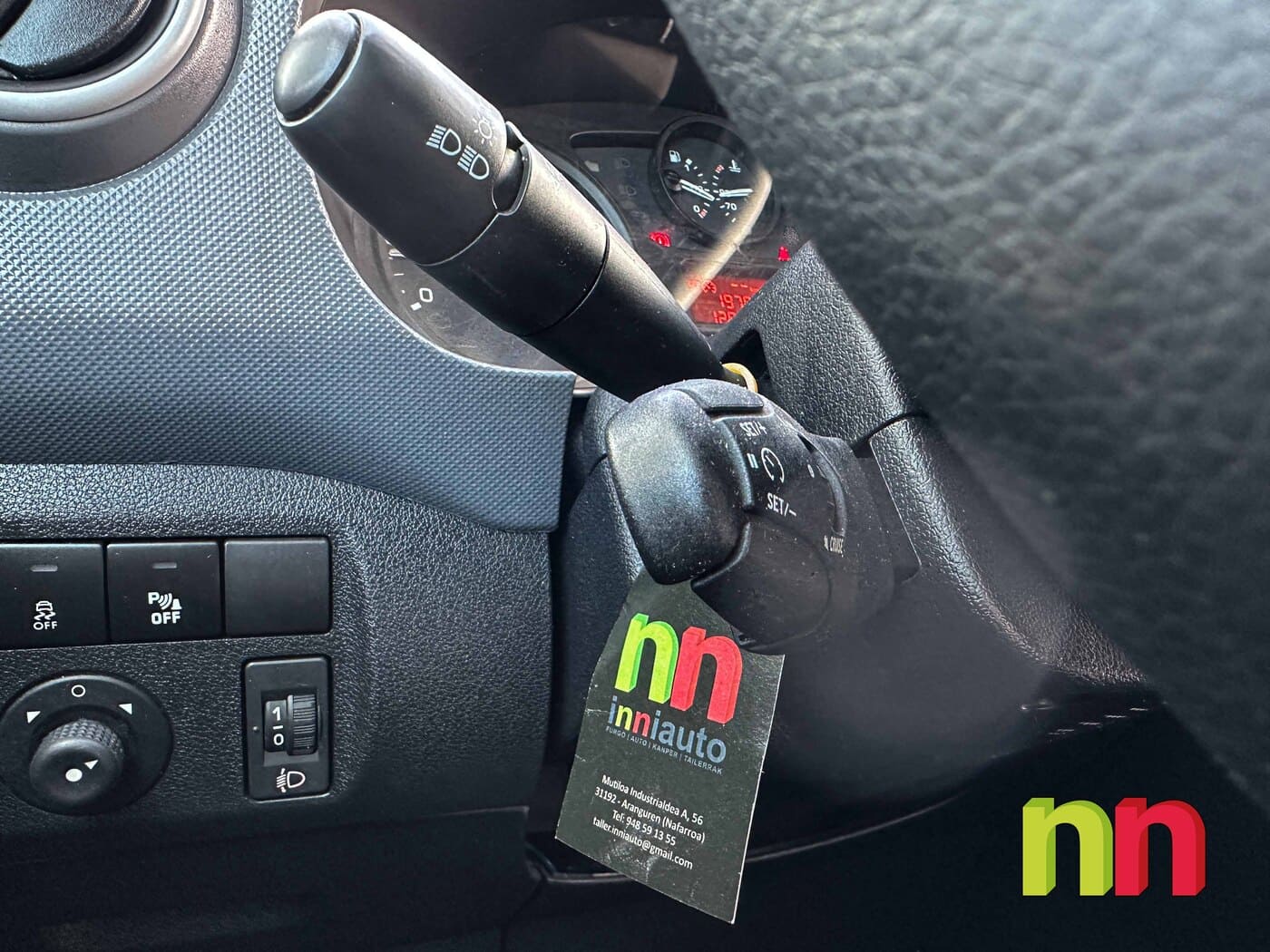 CITROEN BERLINGO M 1.6BlueHDI 100 CV 3 asientos Pta Lateral (con doble airbag) 