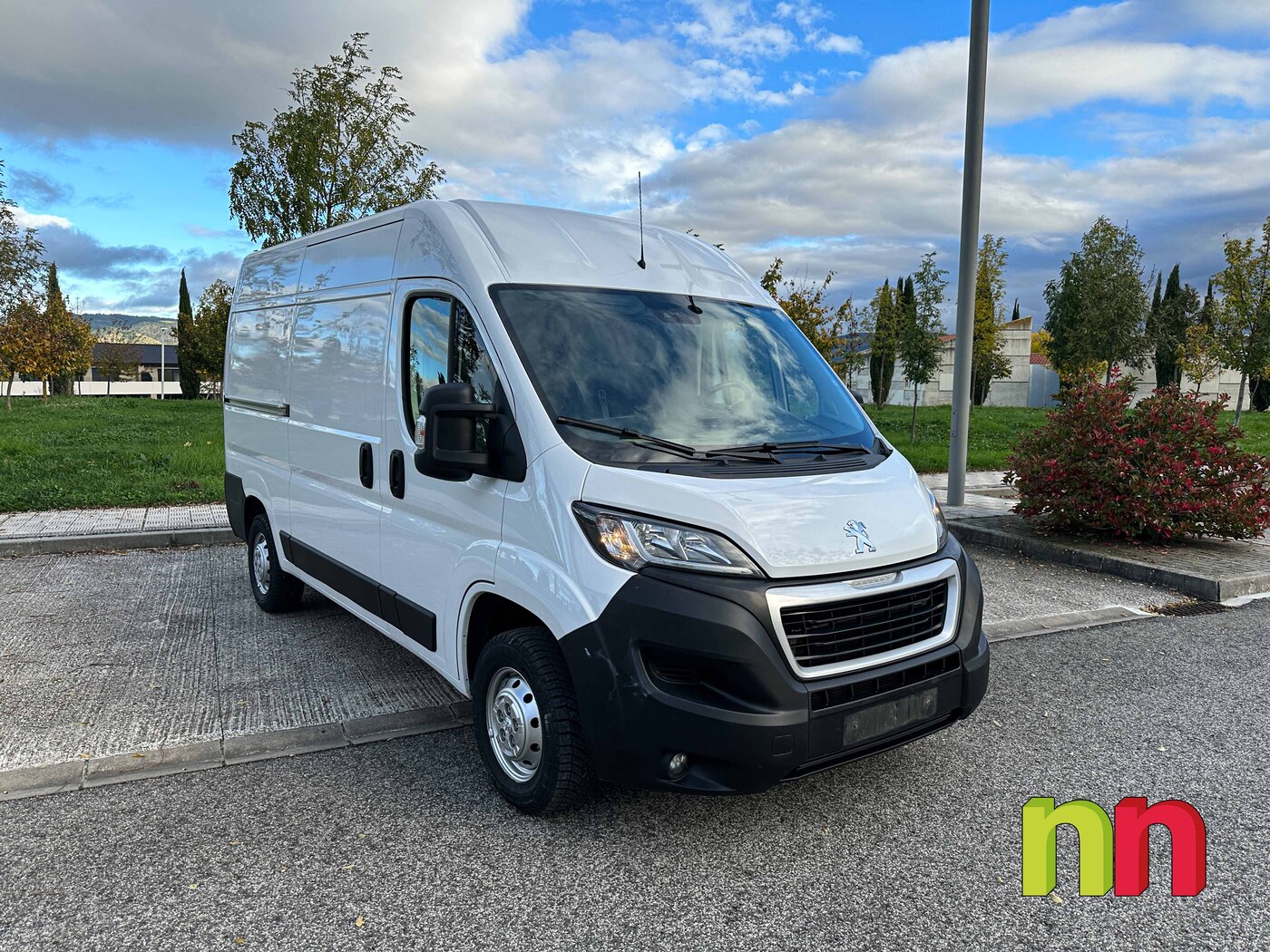 PEUGEOT BOXER L2H2 FG33 2.2 BLUEHDI 120CV + NAVI