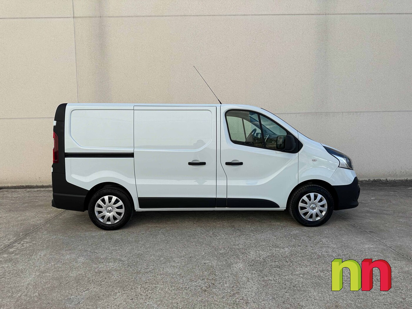 RENAULT TRAFIC L1H1 FG 1200 1.6DCI 120CV +NAVI