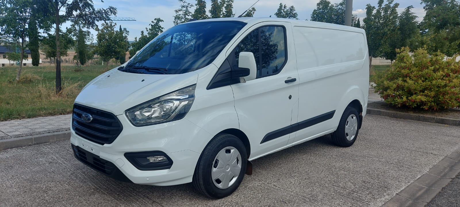 FORD TRANSIT CUSTOM L1H1 2.0Ecoblue 130CV
