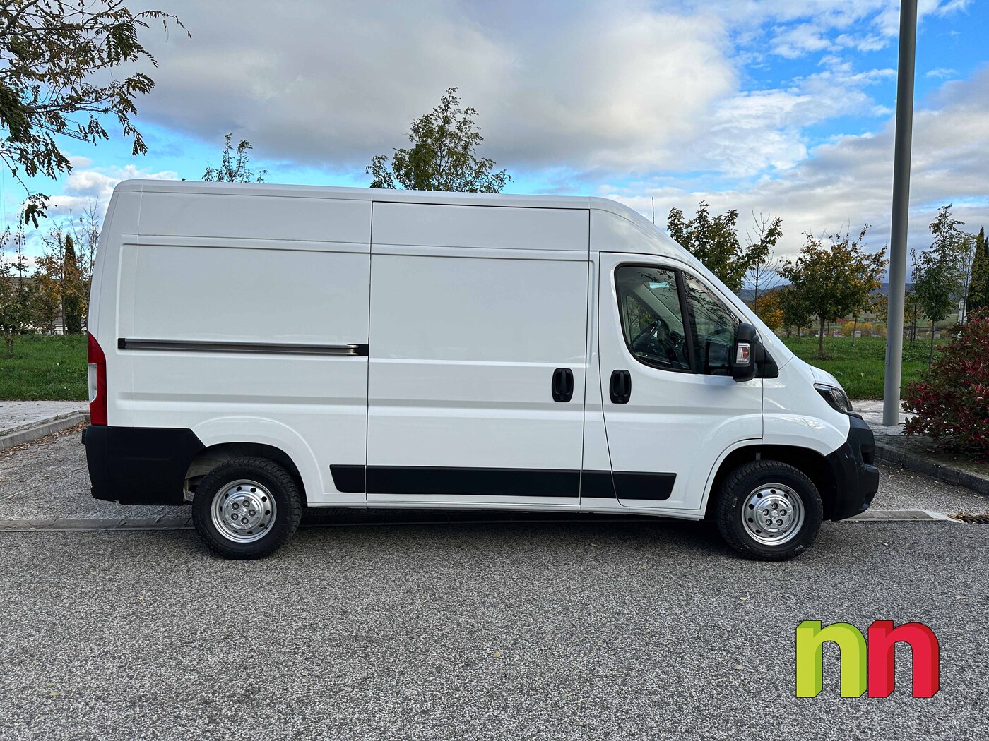 PEUGEOT BOXER L2H2 FG33 2.2 BLUEHDI 120CV + NAVI