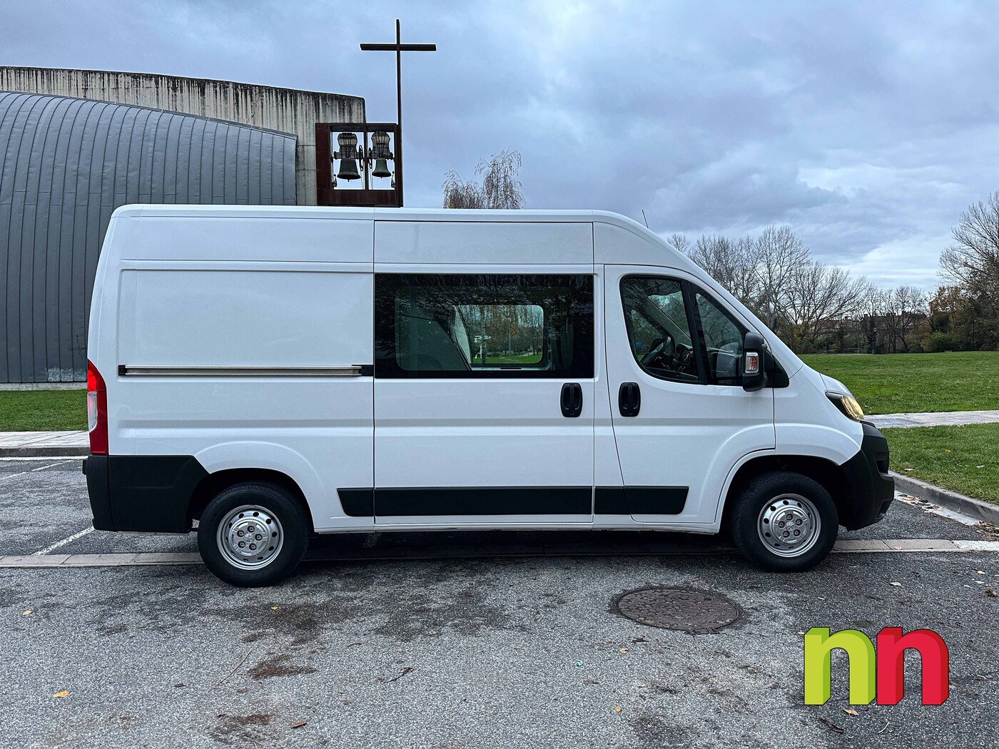 PEUGEOT BOXER 7 PLAZAS L2H2 FG3350 2.2HDi 130CV