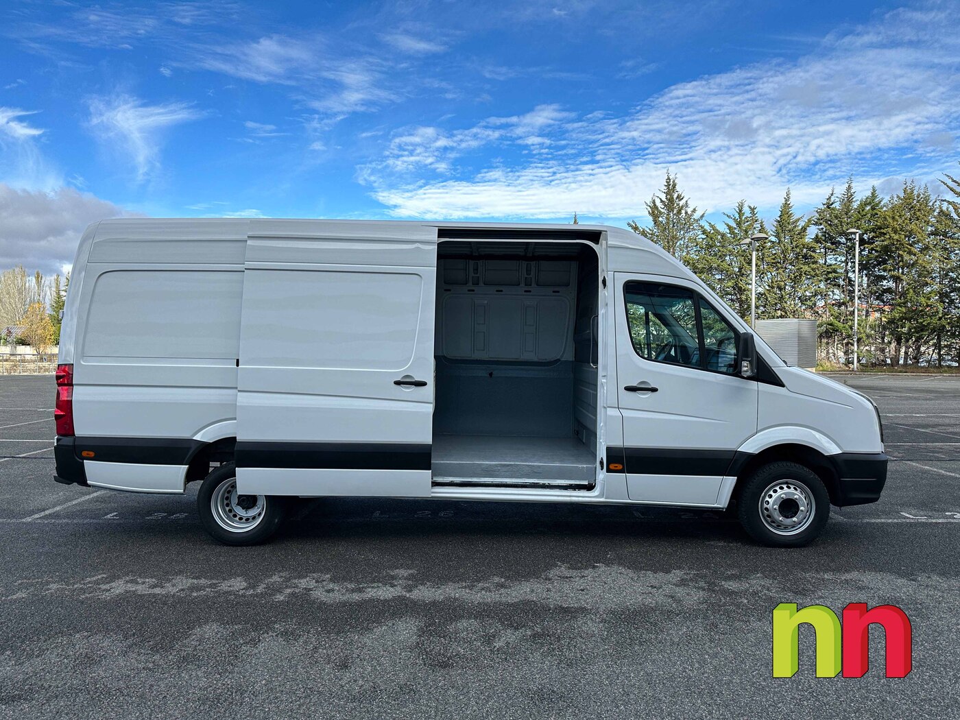 VOLKSWAGEN CRAFTER L4H2 FG50 2.0TDI 163CV DOBLE RUEDA TRASERA (carga util aprox. 2,414kg)