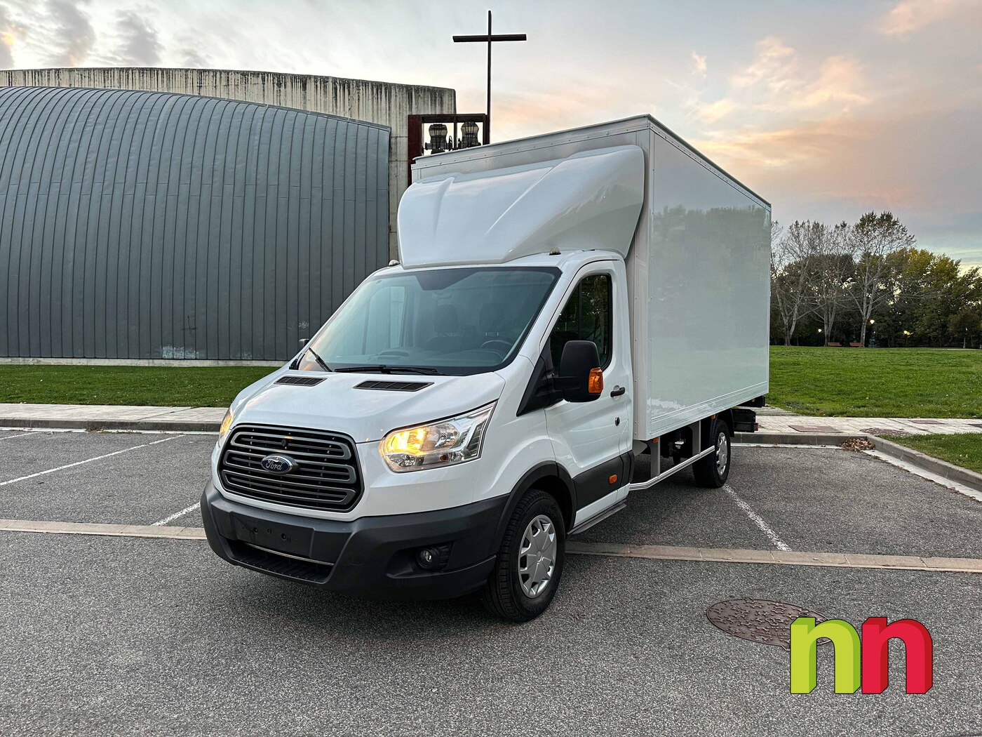 FORD TRANSIT CARROZADA CON PLATAFORMA T350 2.0TDCI 130CV