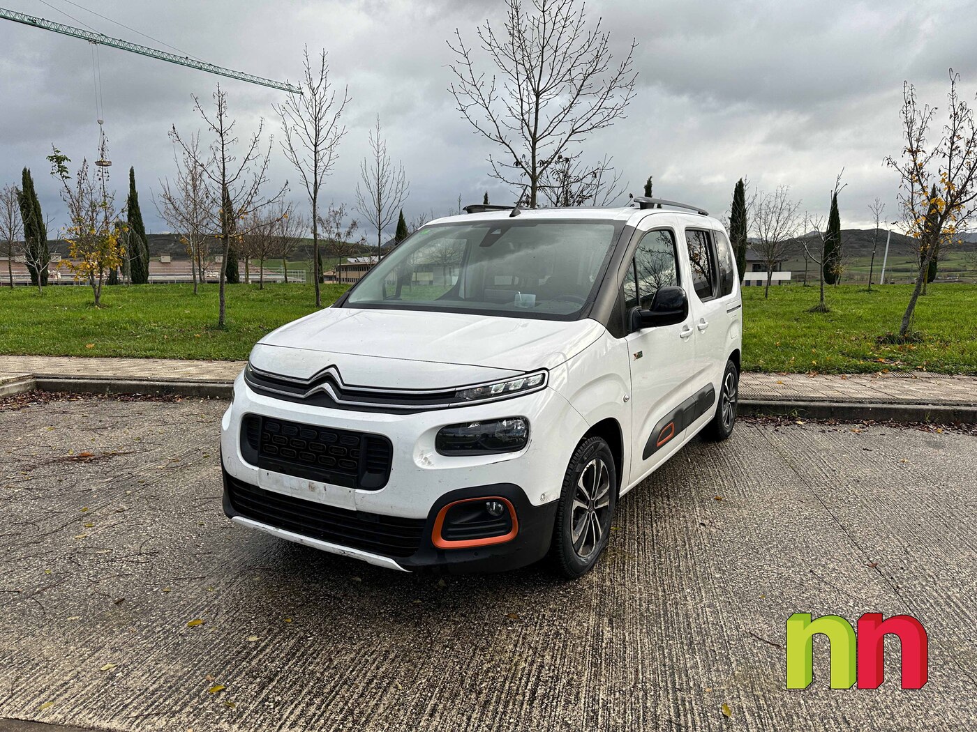 CITROEN BERLINGO XTR TALLA M 1.5BLUEHDI 130CV AUTO +NAVI