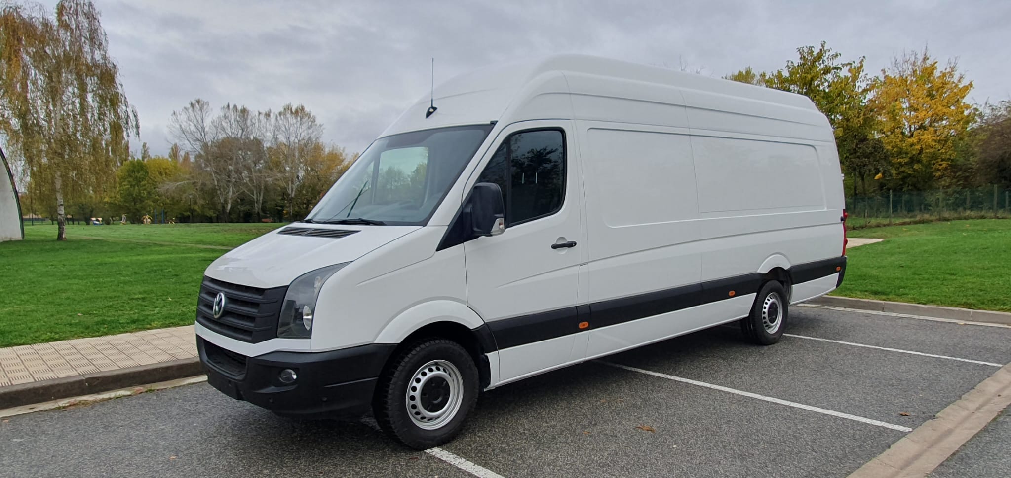 VOLKSWAGEN CRAFTER L4H3 FG35 2.0TDI 140CV 2 PLAZAS