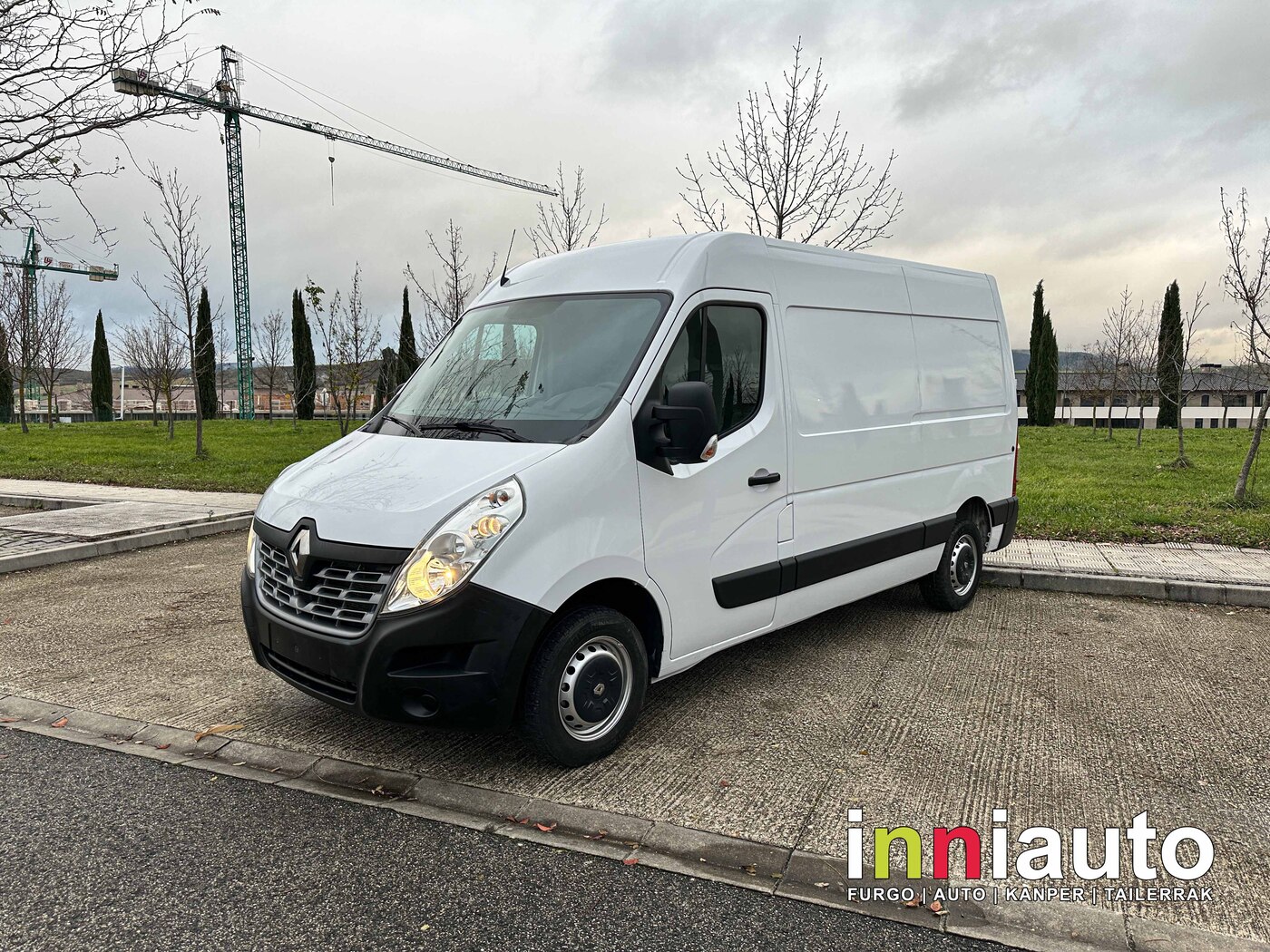 RENAULT MASTER L2H2 FG33 2.3dCi 130CV +NAVI