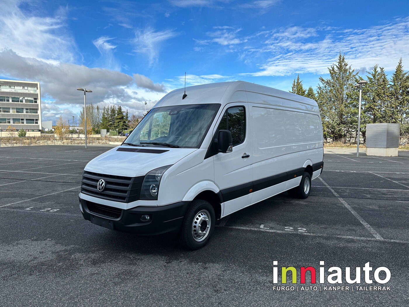 VOLKSWAGEN CRAFTER L4H2 FG50 2.0TDI 163CV DOBLE RUEDA TRASERA (carga util aprox. 2,414kg)