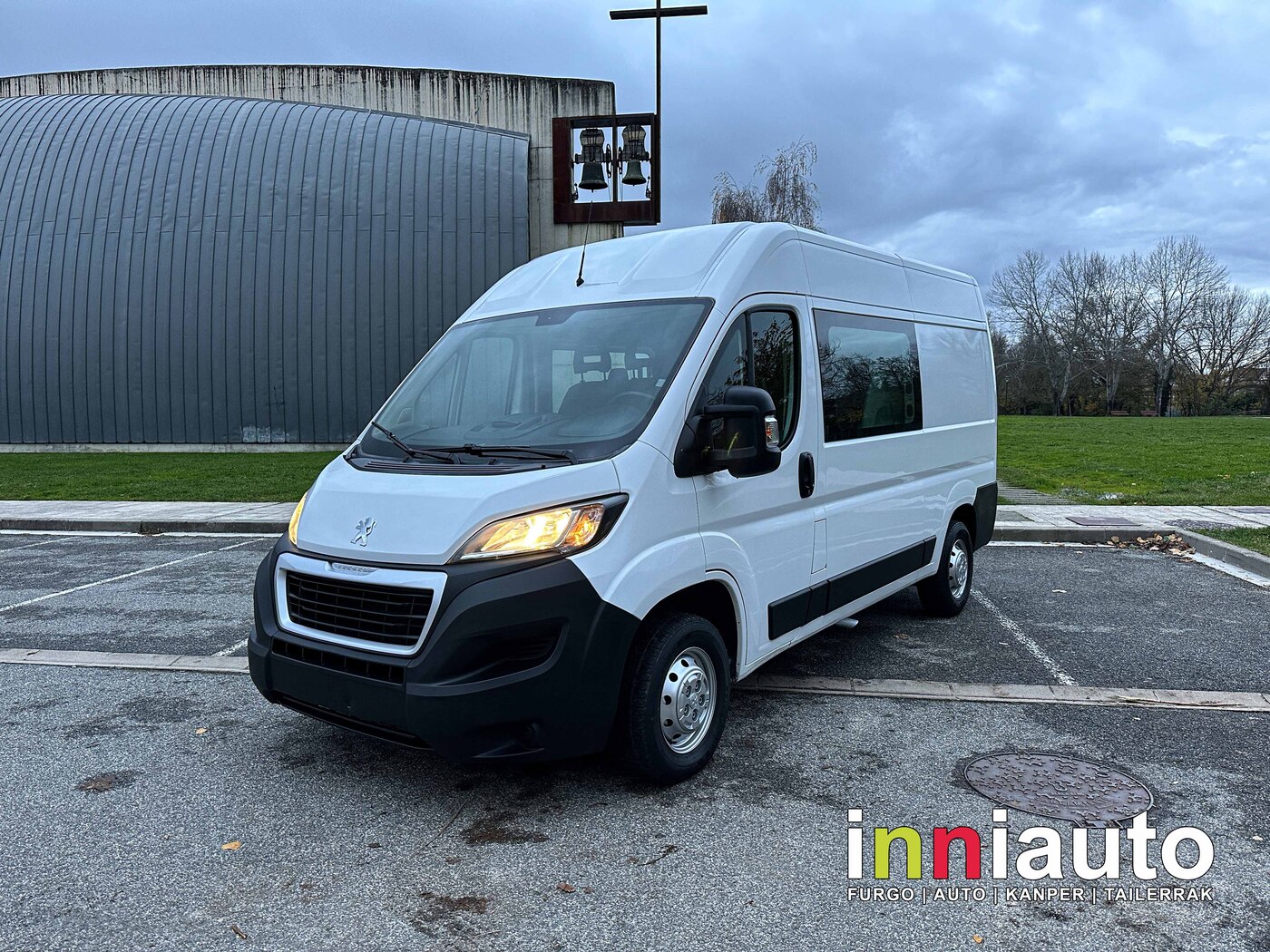 PEUGEOT BOXER 7 PLAZAS L2H2 FG3350 2.2HDi 130CV