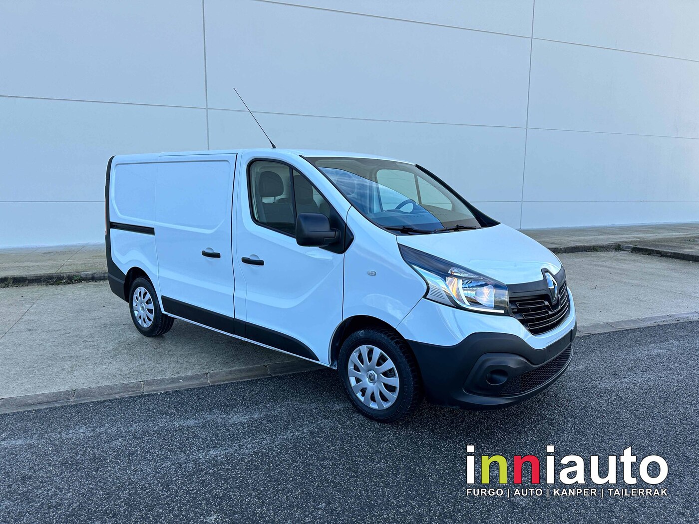 RENAULT TRAFIC L1H1 FG1000 1.6DCI 120CV DOBLE PUERTA LATERAL