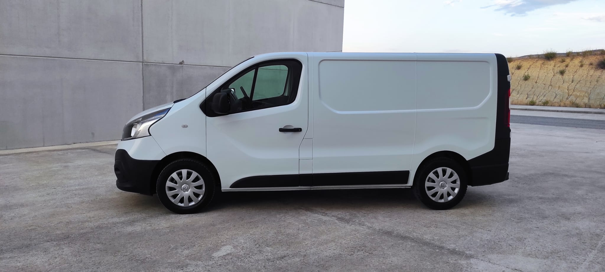 RENAULT TRAFIC L1H1 FG1000 1.6dCi 120CV
