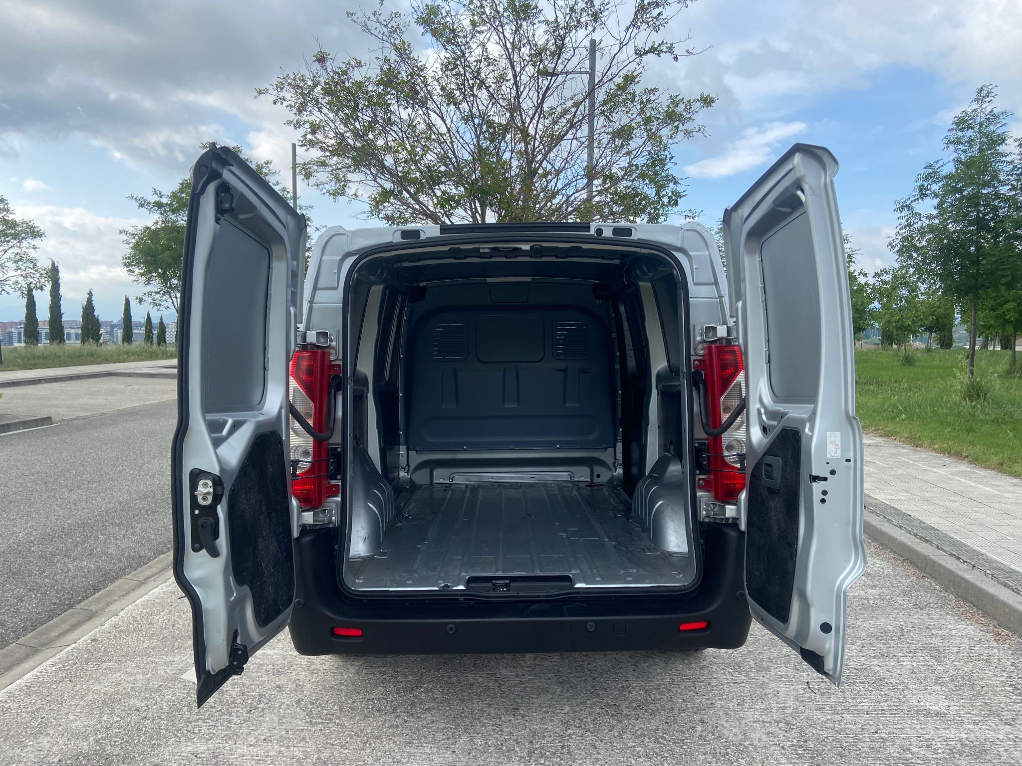 PEUGEOT EXPERT 2 L2H1 2.0HDI 125CV +NAVI