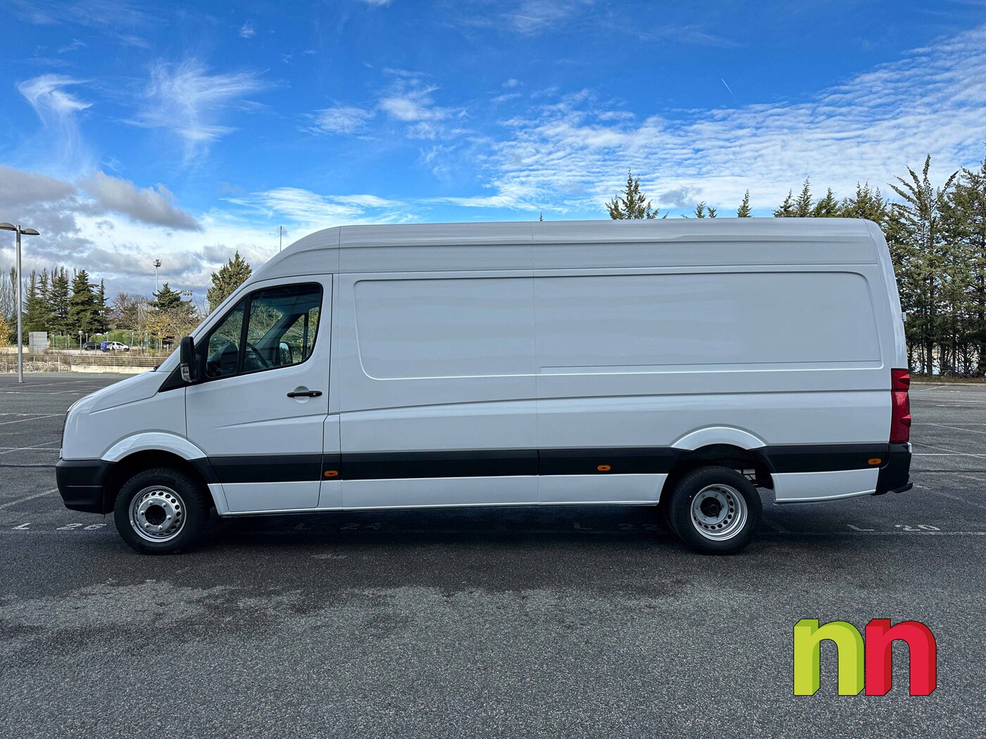 VOLKSWAGEN CRAFTER L4H2 FG50 2.0TDI 163CV DOBLE RUEDA TRASERA (carga util aprox. 2,414kg)