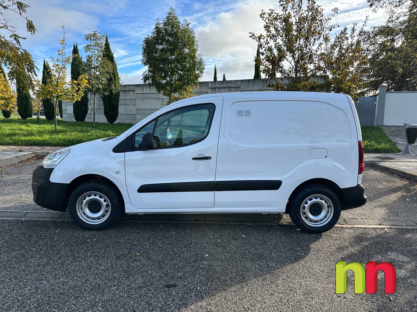 CITROEN BERLINGO M 1.6BlueHDI 100 CV 3 asientos Pta Lateral (con doble airbag) 