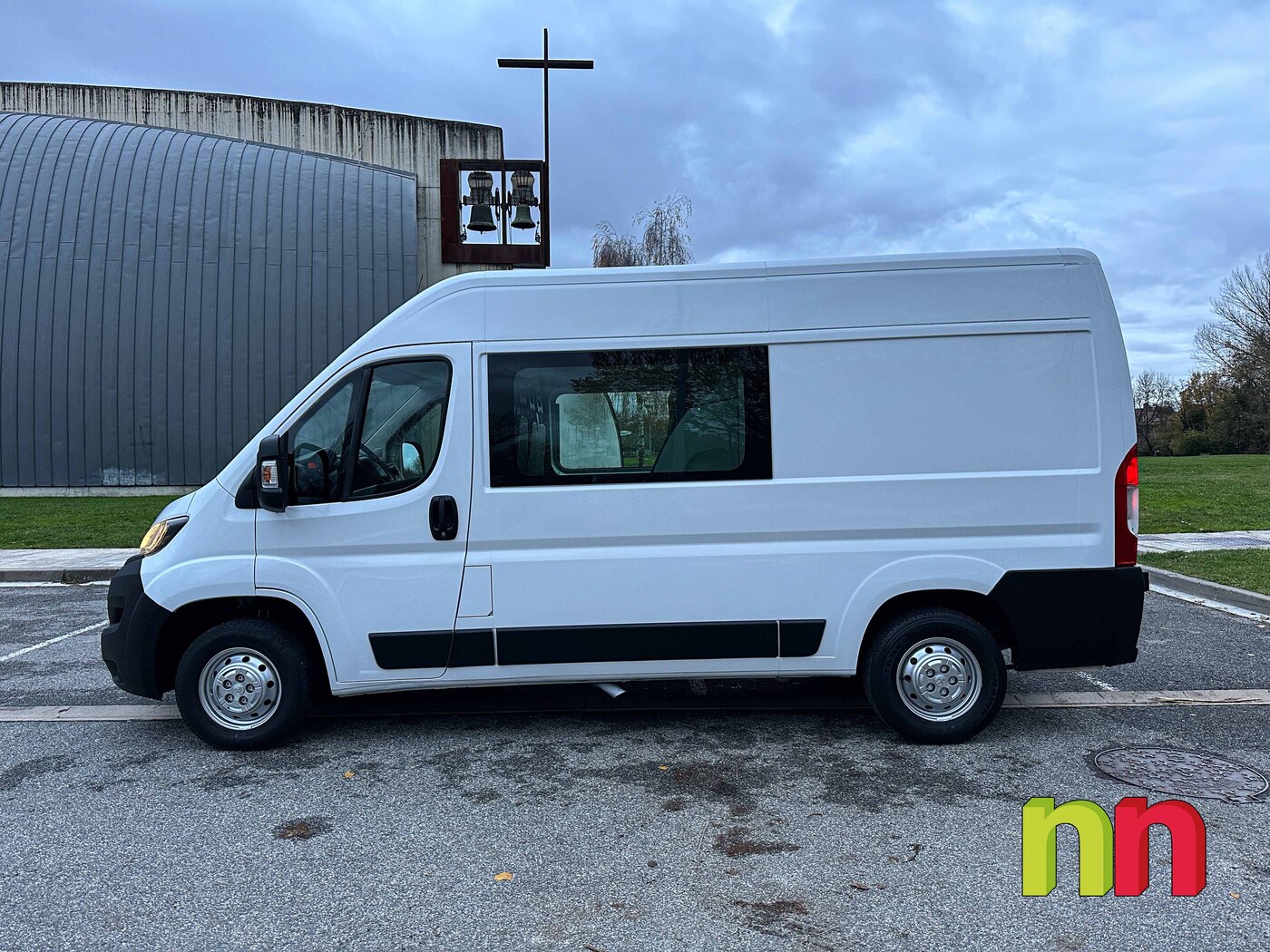 PEUGEOT BOXER 7 PLAZAS L2H2 FG3350 2.2HDi 130CV