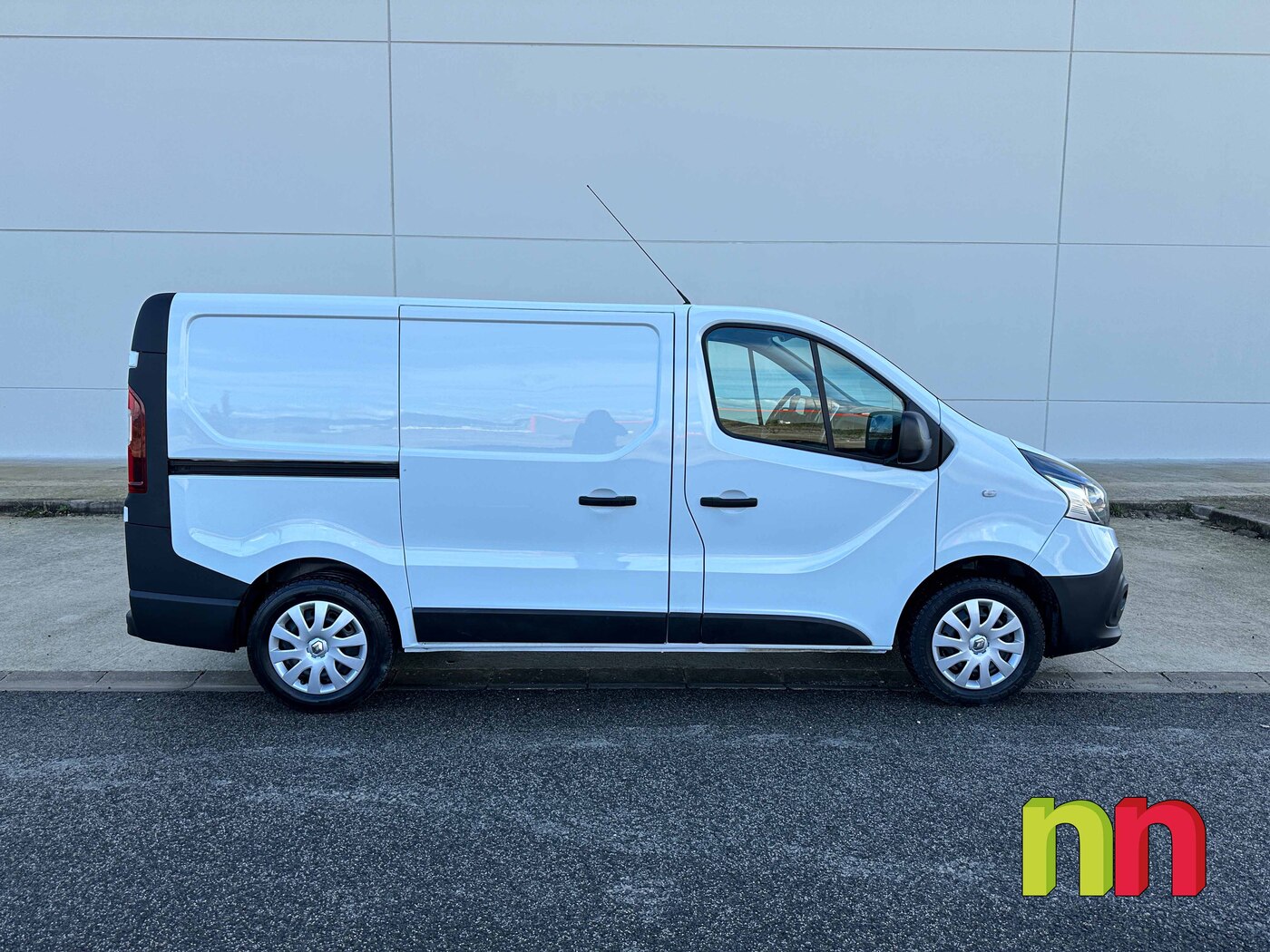 RENAULT TRAFIC L1H1 FG1000 1.6DCI 120CV DOBLE PUERTA LATERAL