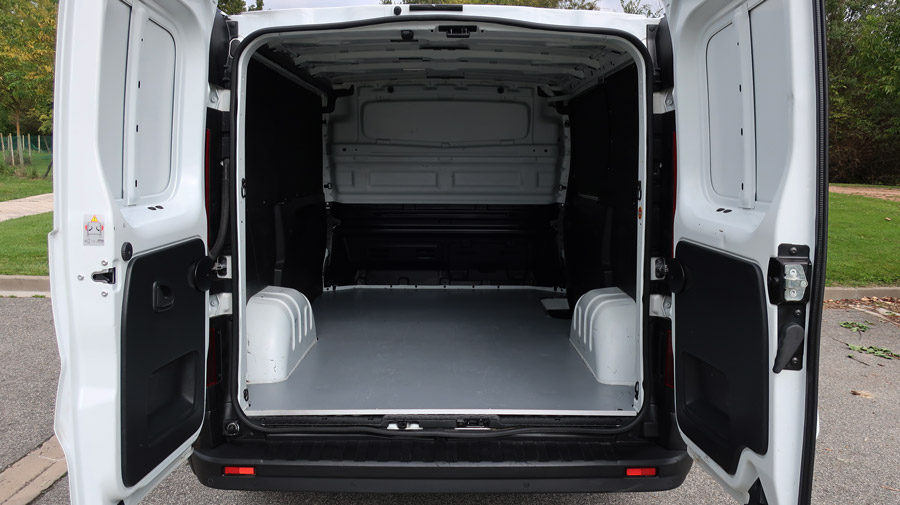 RENAULT TRAFIC L1H1 FG 1000 1.6DCI 120CV +NAVI