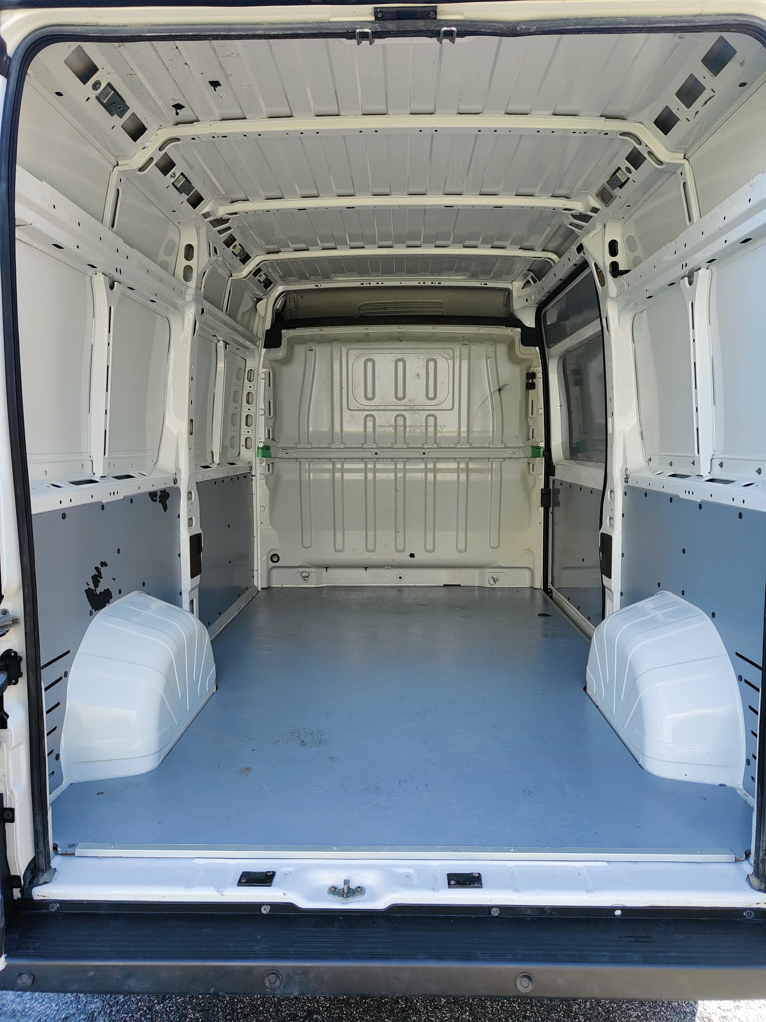 CITROEN JUMPER L2H2 2.2BLUEHDI 140CV + NAVI