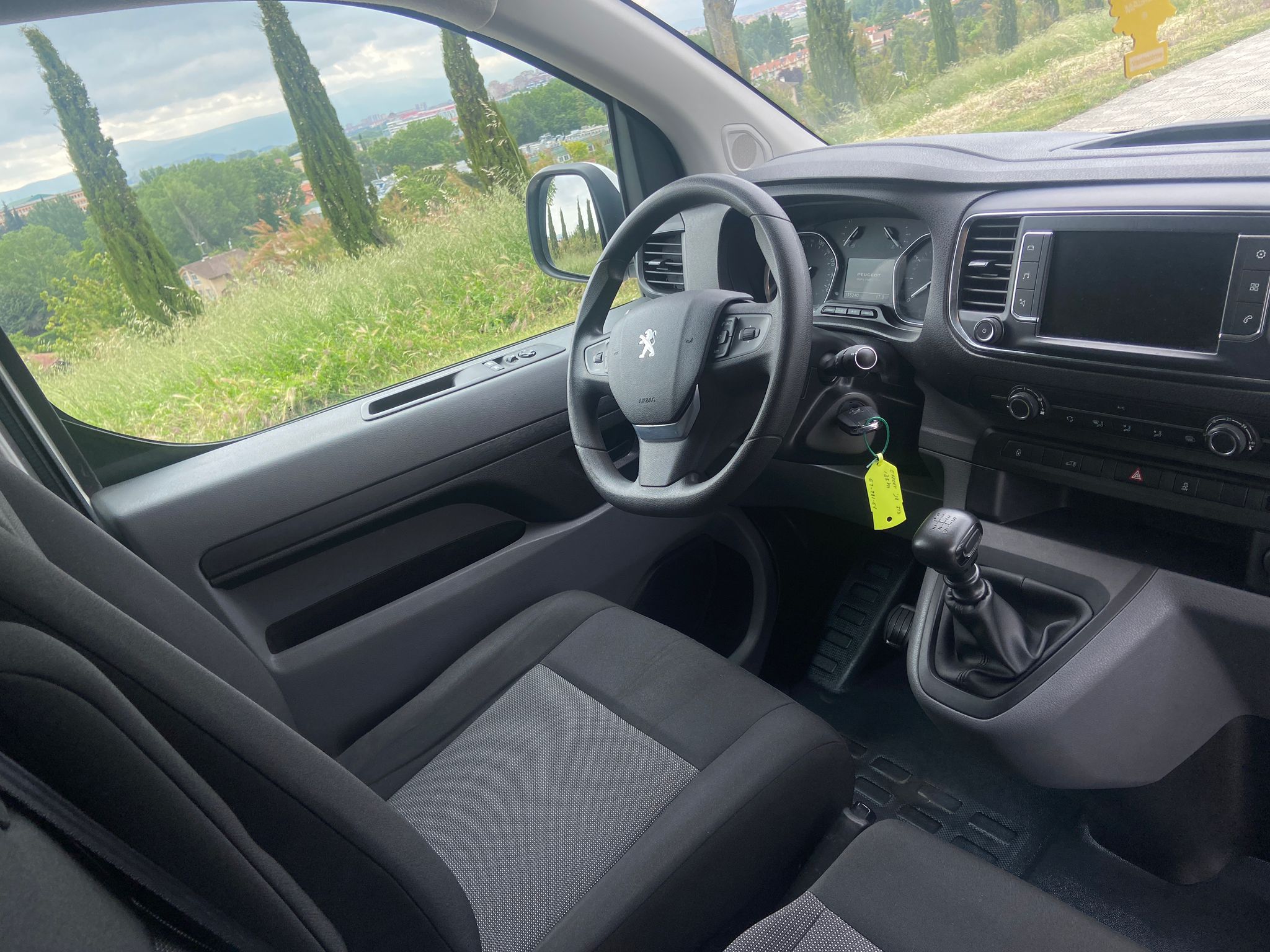 PEUGEOT EXPERT FG STD 2.0BlueHDi 120CV S&S Premium +NAVI (doble puerta lateral)