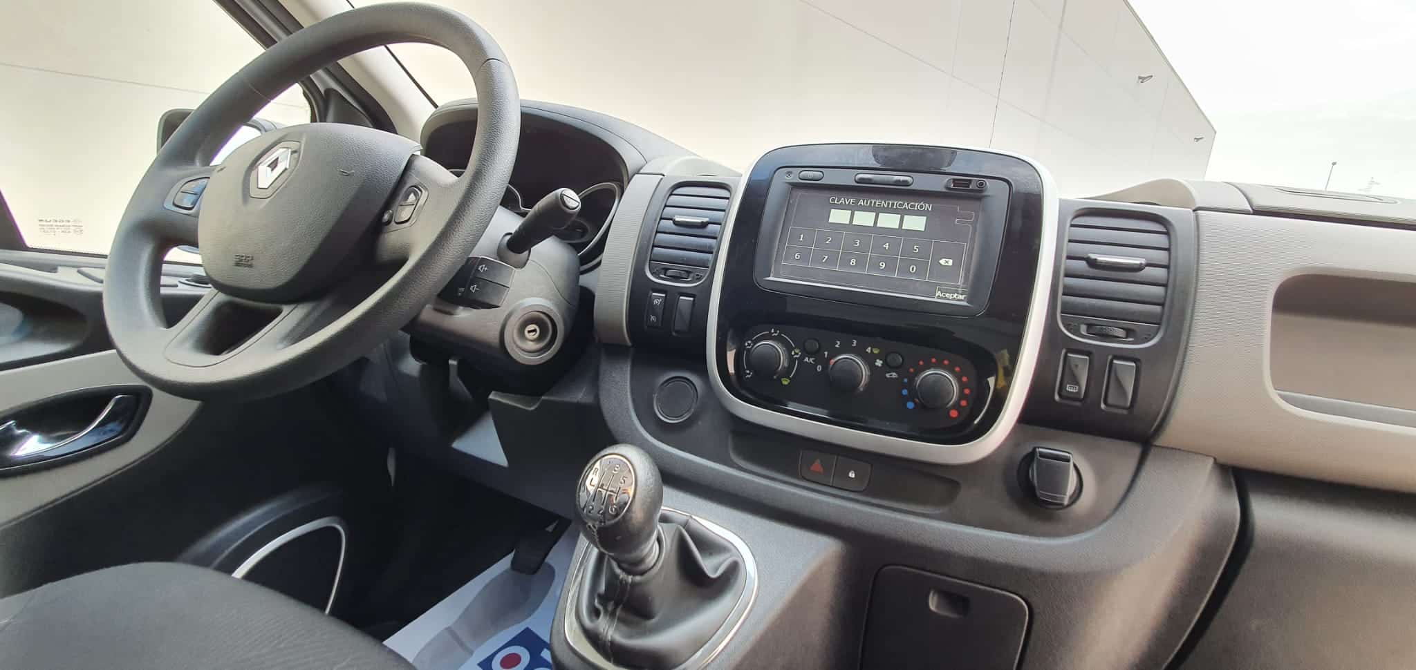 Renault Trafic L1H1 FG1200 1.6 dci 145cv