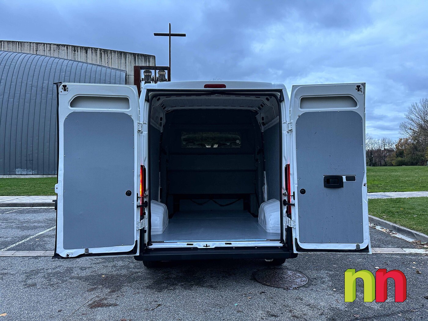 PEUGEOT BOXER 7 PLAZAS L2H2 FG3350 2.2HDi 130CV