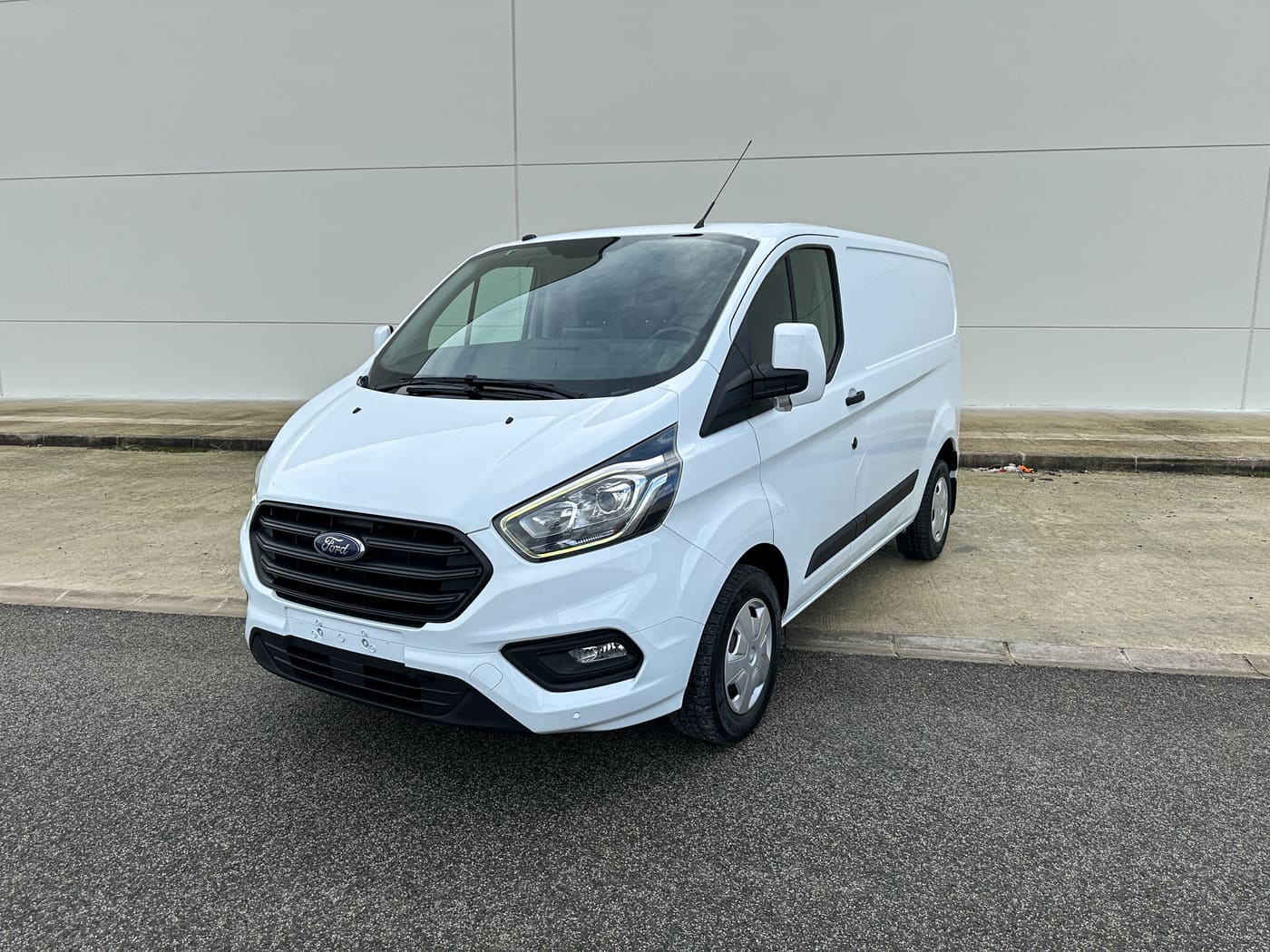 FORD TRANSIT CUSTOM L1H1 2.0ECOBLUE 130CV