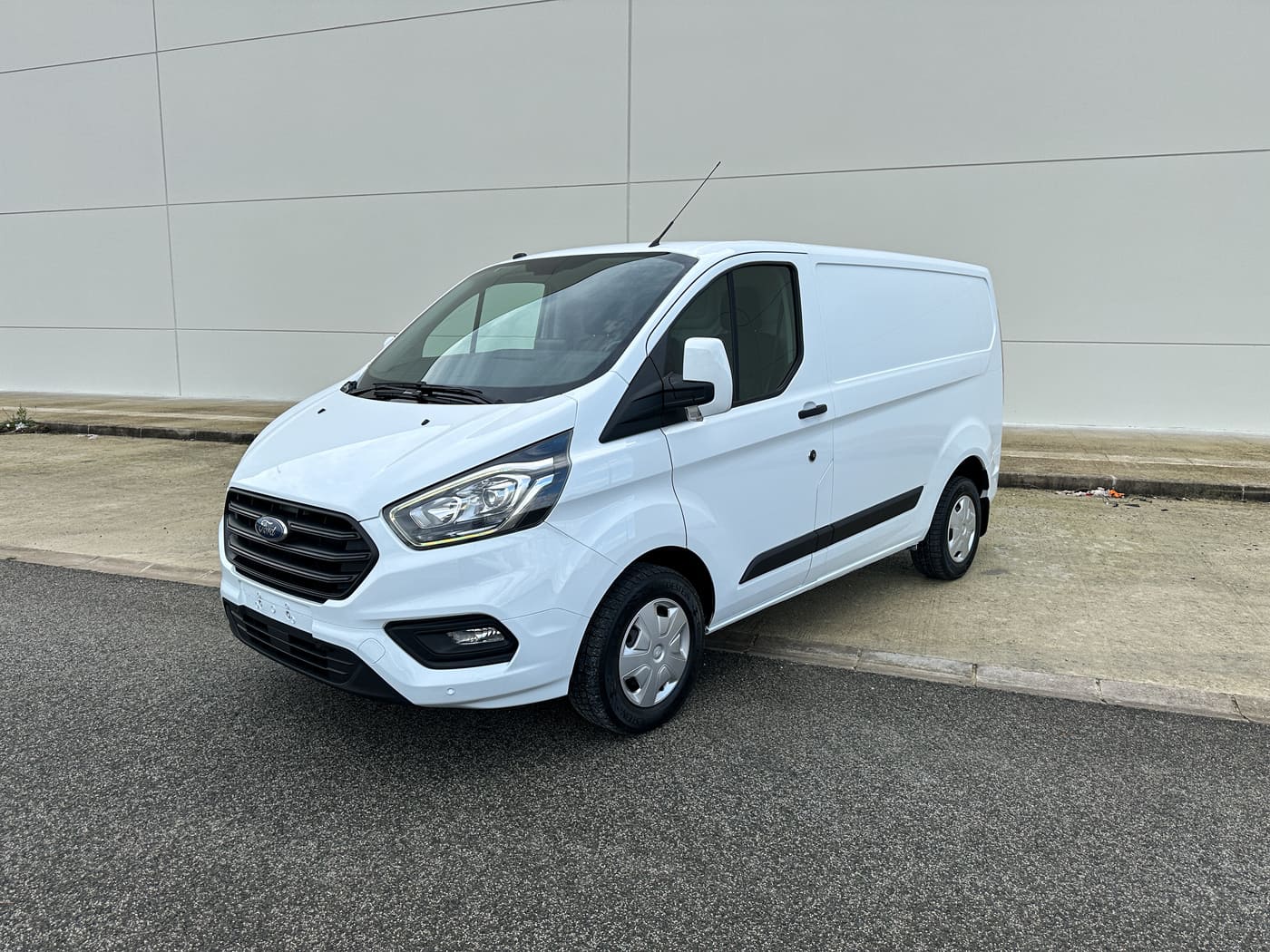 FORD TRANSIT CUSTOM L1H1 2.0ECOBLUE 130CV