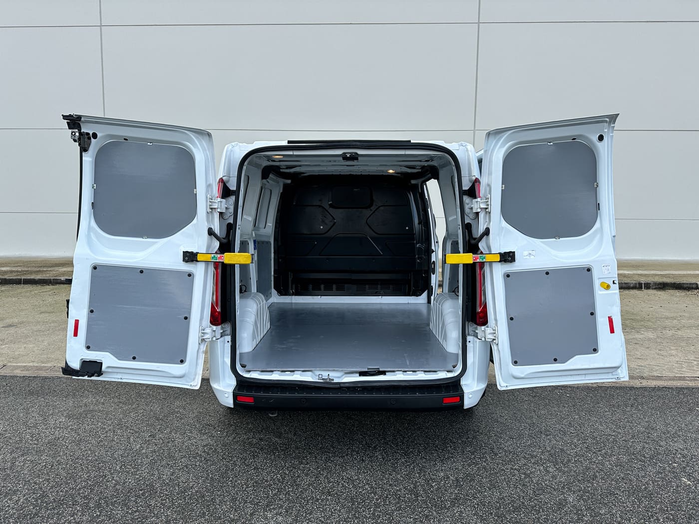 FORD TRANSIT CUSTOM L1H1 2.0ECOBLUE 130CV