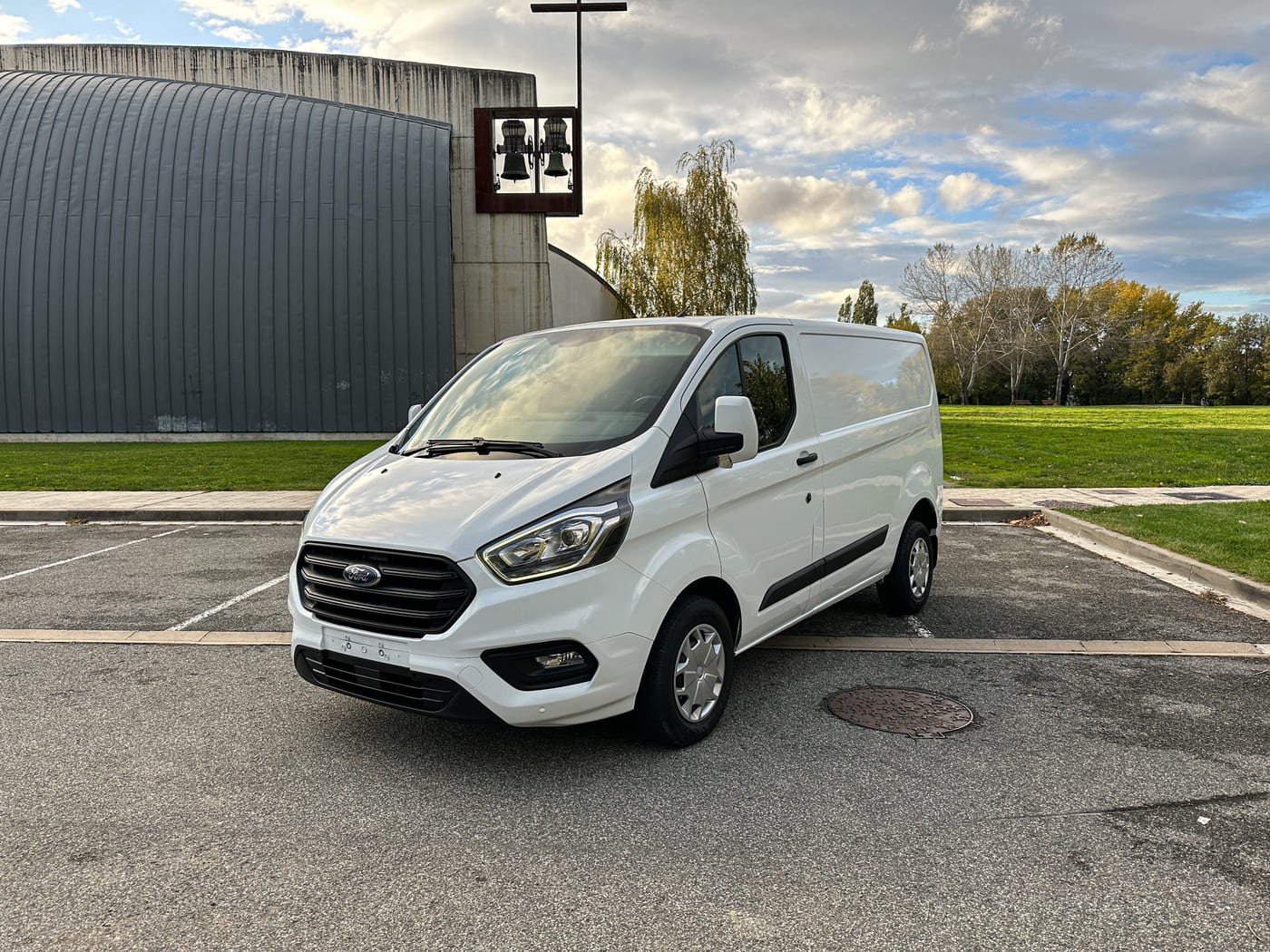 FORD TRANSIT CUSTOM L1H1 2.0Ecoblue 130CV MMA 2800