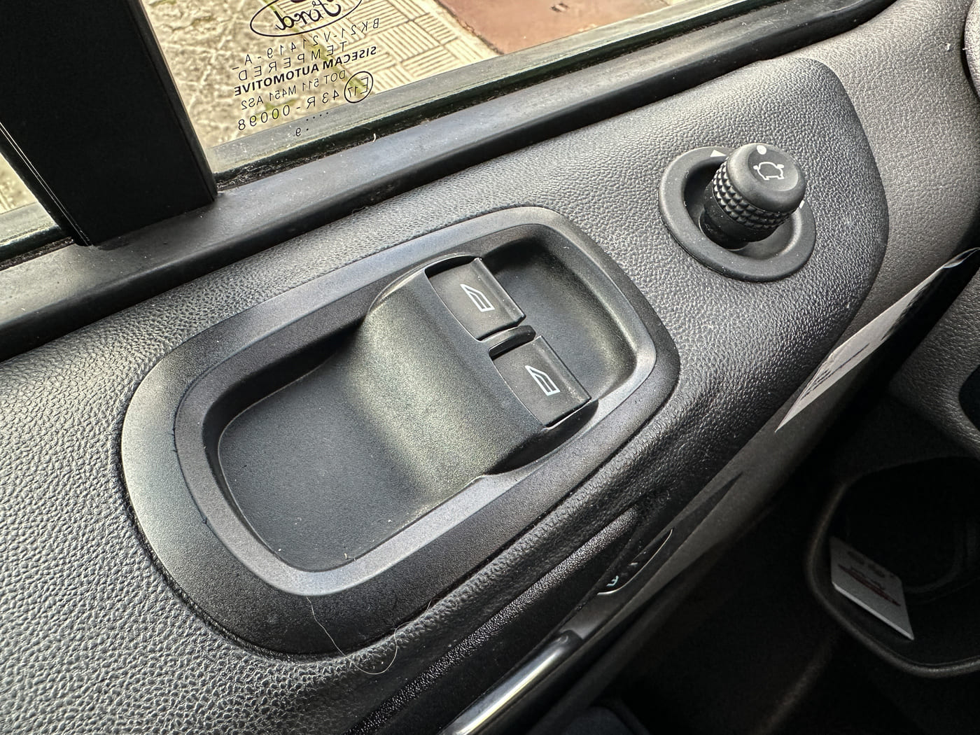 FORD TRANSIT CUSTOM L1H1 2.0Ecoblue 130CV MMA 2800