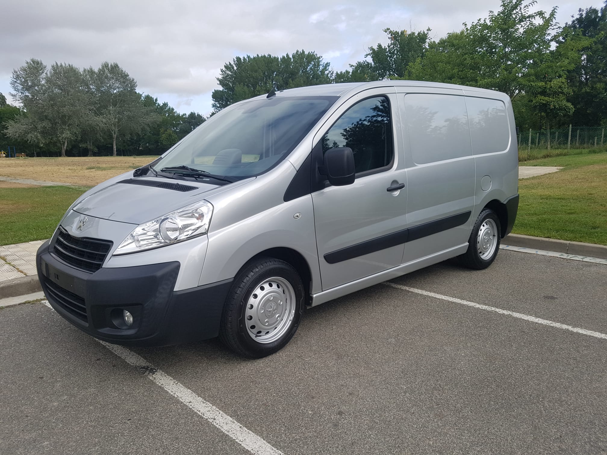 PEUGEOT EXPERT 2 L1H1 FG27 2.0HDI 125CV 2 PLAZAS+NAVI