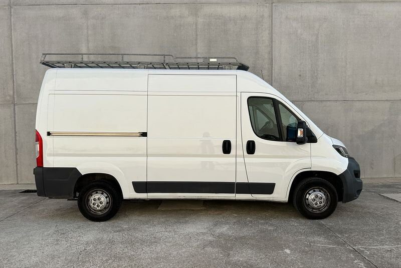 Peugeot335 L2H2 BlueHDi 130