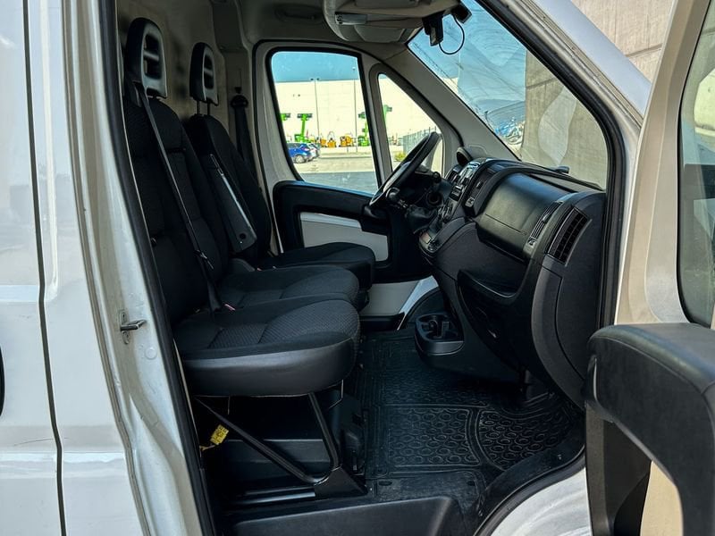 Peugeot335 L2H2 BlueHDi 130