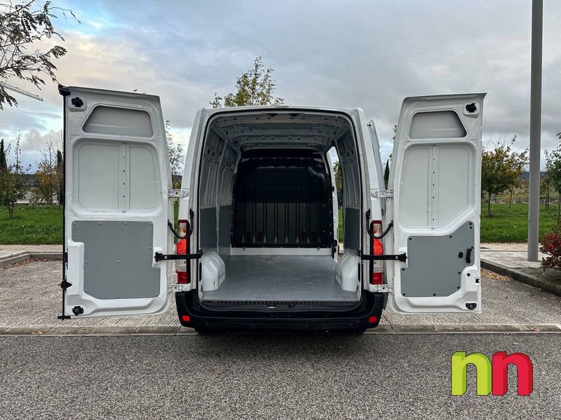 Renault Master Furg. DC T L2H2 3500 dCi 96kW (130CV)