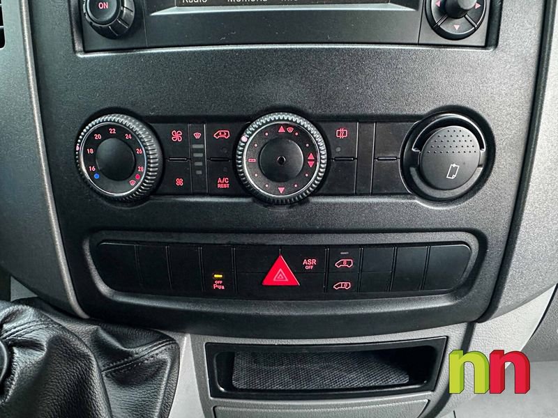 Volkswagen Crafter 35 Furgón BM TA 2.0 TDI EU6 SCR BMT 140