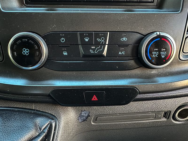 Ford Transit Custom 2.0 TDCI 96kW 280 L1 Ambiente Van