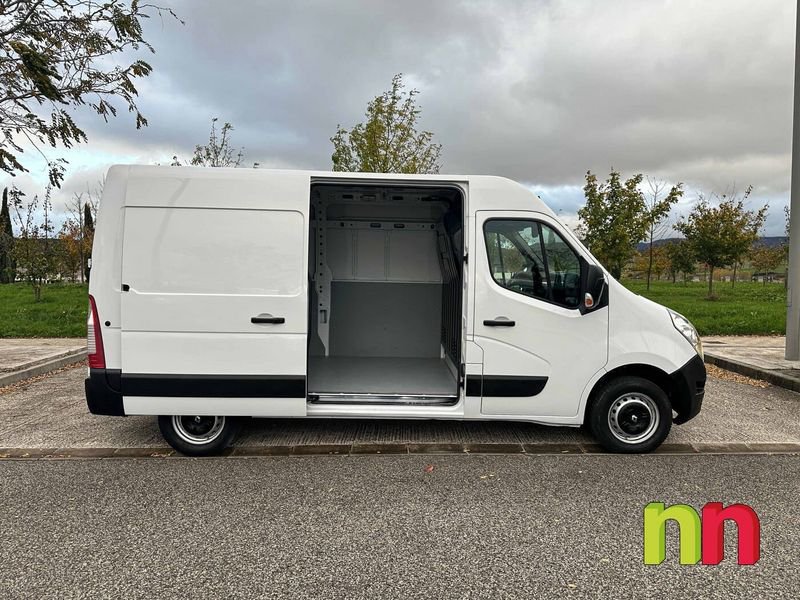 Renault Master Furg. DC T L2H2 3500 dCi 96kW (130CV)