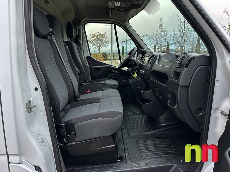 Renault Master Furg. DC T L2H2 3500 dCi 96kW (130CV)