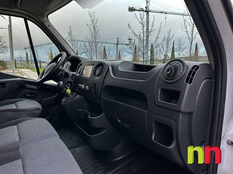 Renault Master Furg. DC T L2H2 3500 dCi 96kW (130CV)